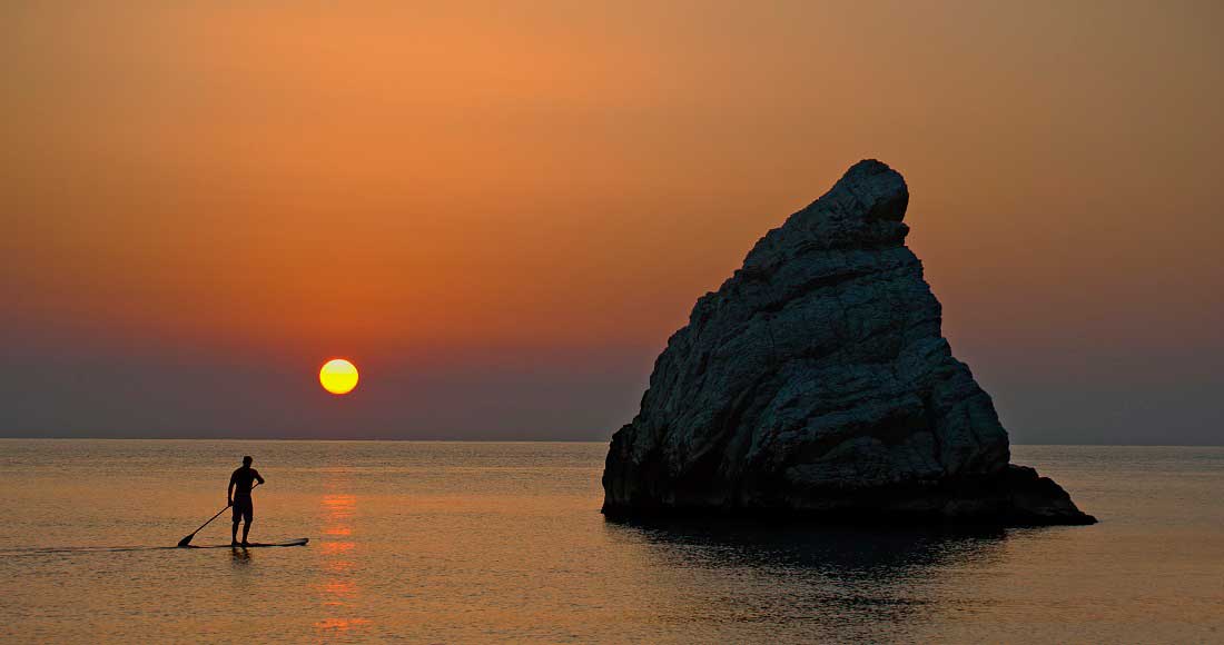 Portonovo, Scoglio della Vela nella Riviera del Conero